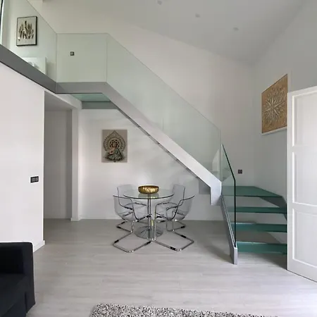 Luxury Loft شقة هيبيرا غْريندي